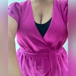 TCEC Brand Hot Pink Ruffled Short Sleeve Top - Size Large